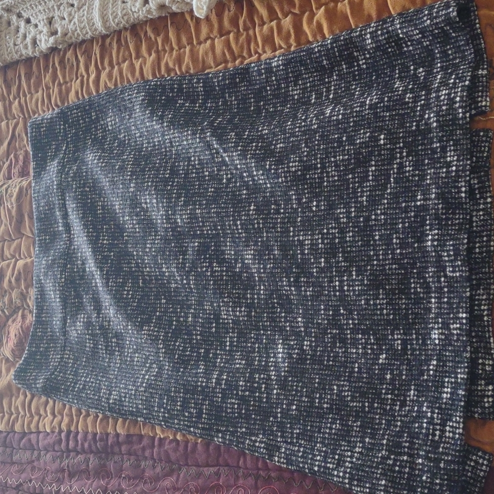 Tweed stretch skit